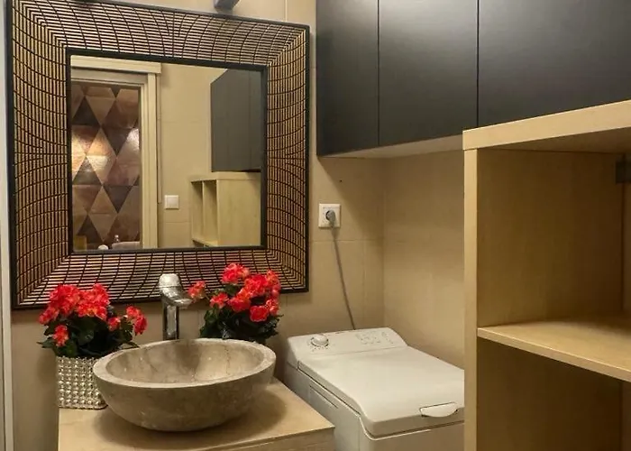 Apartman Next To The