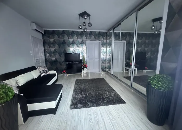 Apartman Next To The
